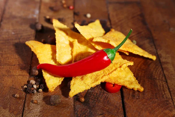 Gustosi nachos e peperoncino — Foto Stock