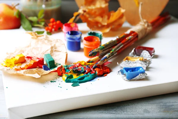 Colorful professional art materials — Stock Photo, Image