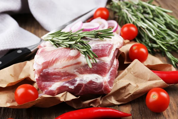 Syrové maso na stole — Stock fotografie