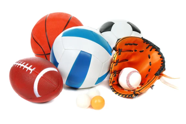 Diferentes bolas deportivas — Foto de Stock