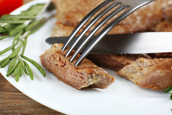 Delicious grilled meat — Stock Photo, Image