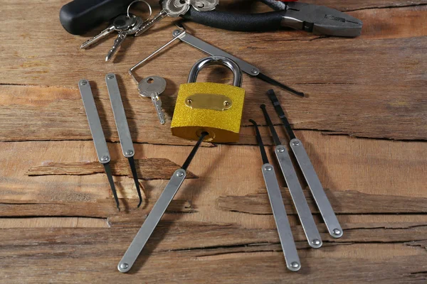 Tools of picking locks — Stock Photo, Image