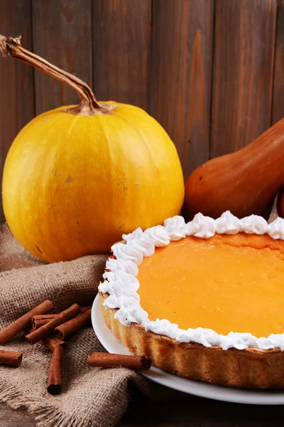 Homemade pumpkin pie — Stock Photo, Image