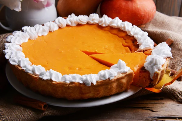 Homemade pumpkin pie — Stock Photo, Image