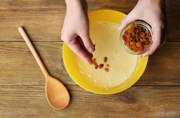 Mixing ingredients in bowl — Stock Photo, Image