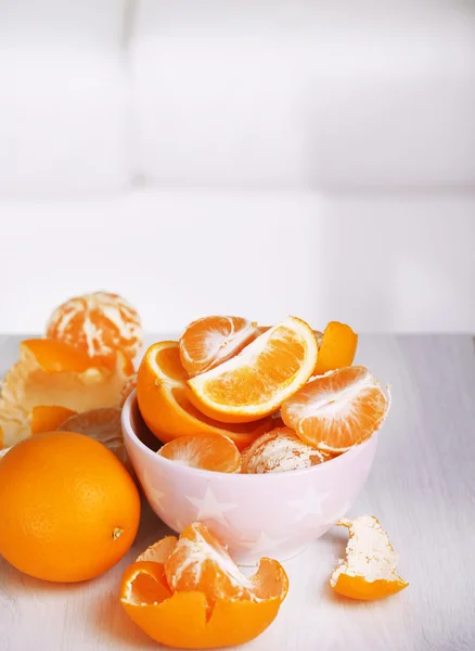 Sweet tangerines and oranges — Stock Photo, Image