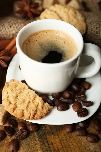 Kopp espresso och cookie — Stockfoto