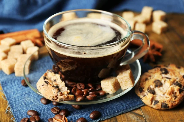 Kopp kaffe och kakor — Stockfoto