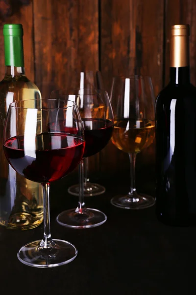 Czerwony kieliszek wina — Zdjęcie stockowe