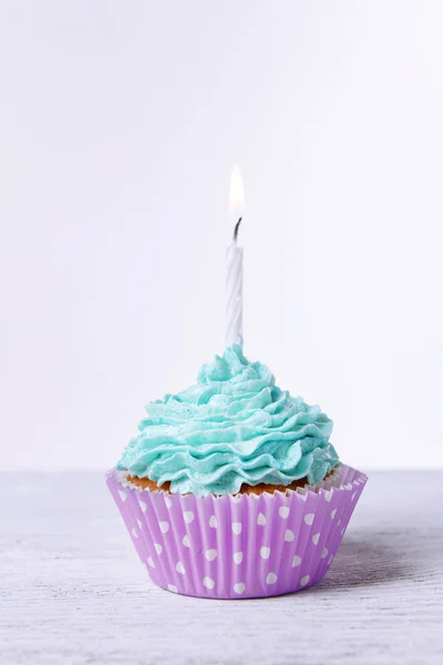 美味的生日蛋糕 — 图库照片