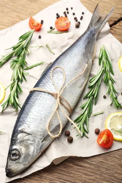 Fresh raw fish — Stockfoto