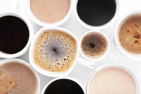 Много кофейных чашек — стоковое фото