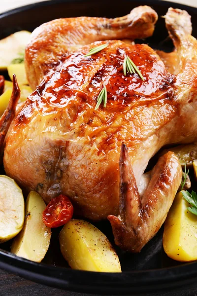 Delicious baked chicken — Stock Photo, Image