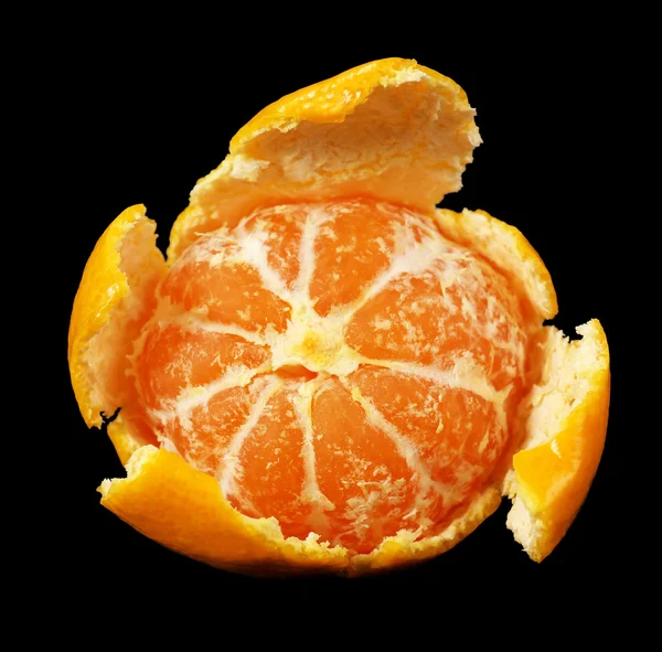 Mandarine auf schwarzem Hintergrund — Stockfoto