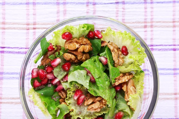 Fresh salad with greens — Stock Photo, Image