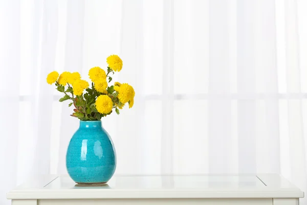 Beautiful bouquet of flowers — Stock Photo, Image