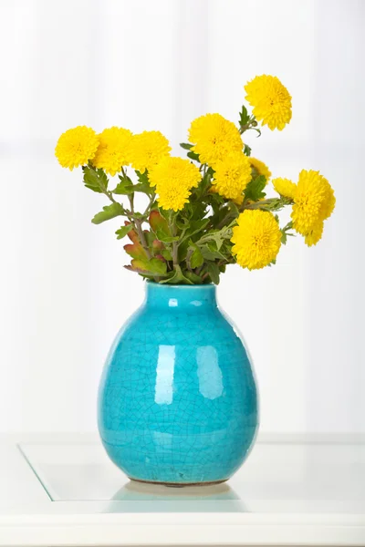 Beautiful bouquet of flowers — Stock Photo, Image