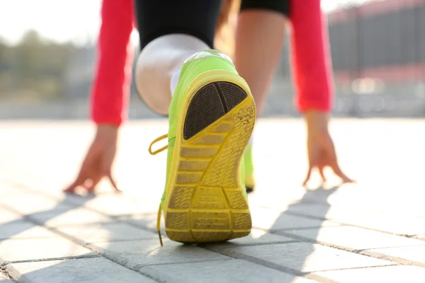 Läufer in Startposition — Stockfoto