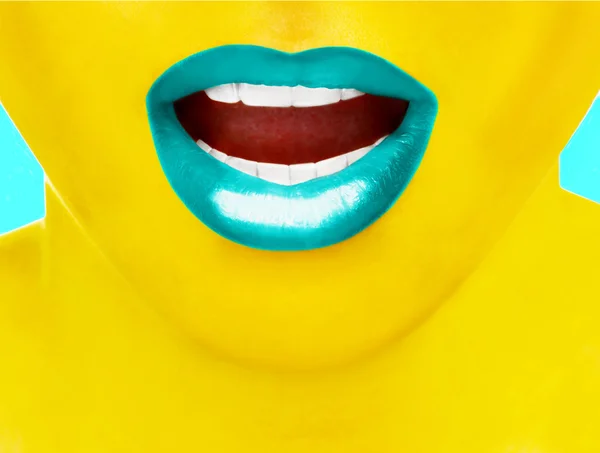 Girl with yellow skin and green lips — Stock Photo, Image