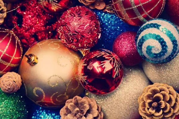 Hermosas decoraciones de Navidad fondo — Foto de Stock