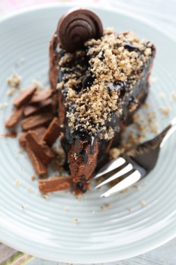 Masaya servis lezzetli çikolatalı kek