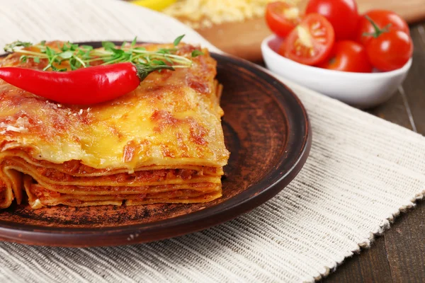 Del av välsmakande lasagne — Stockfoto