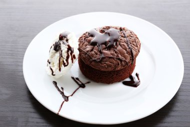 hostaflowersıcak çikolatalı puding