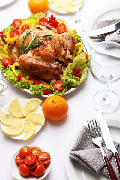 Baked chicken for festive dinner — Stock Photo, Image