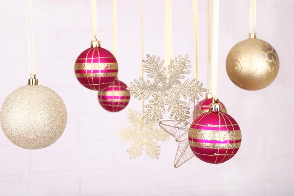 Christmas balls and snowflakes — Stock Photo, Image