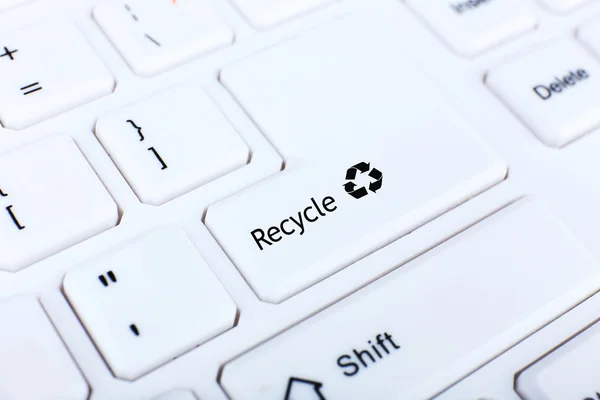 Keyboard with Recycle sign — Stock Photo, Image