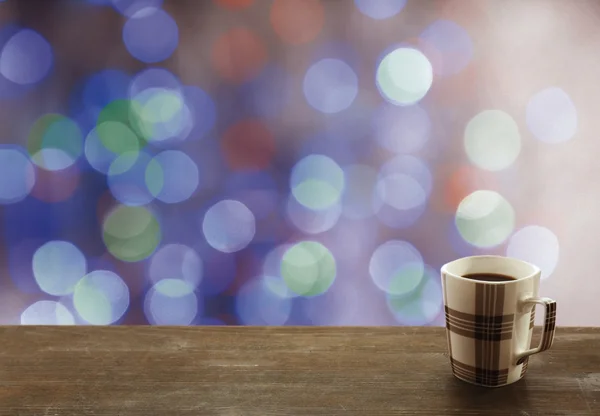 Kopp drink på ljus bakgrund — Stockfoto