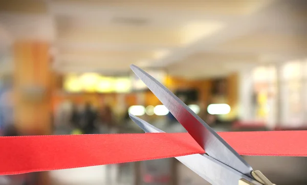 Gran apertura, corte de cinta roja — Foto de Stock