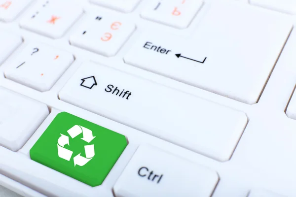 Recycle toetsenbord knop — Stockfoto