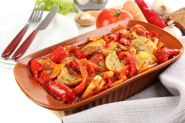 Vegetabiliska ragu på bord, närbild — Stockfoto