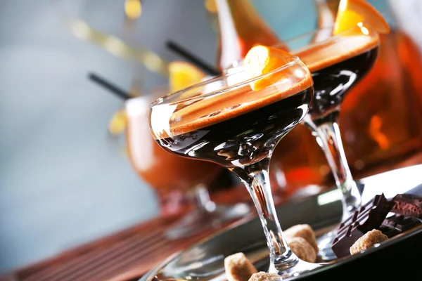 Espresso cocktail geserveerd op tafel — Stockfoto