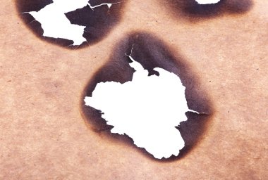 Arka plan olarak yanmış kağıt