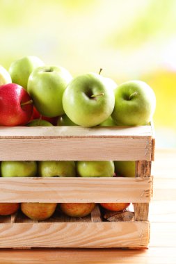 Sulu elma, yakın çekim