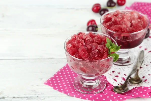 Cherry granita in glass bowl — Stock Photo, Image