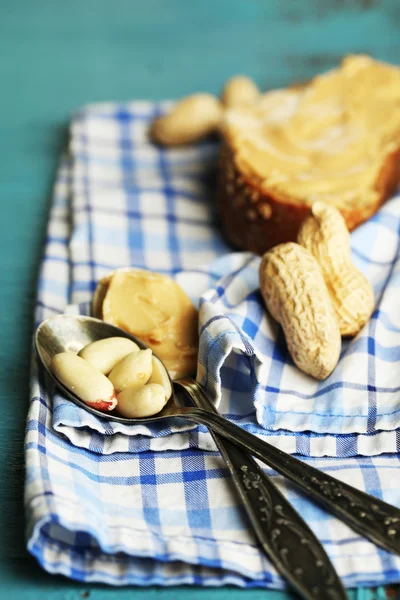 Fresh peanut butter — Stock Photo, Image