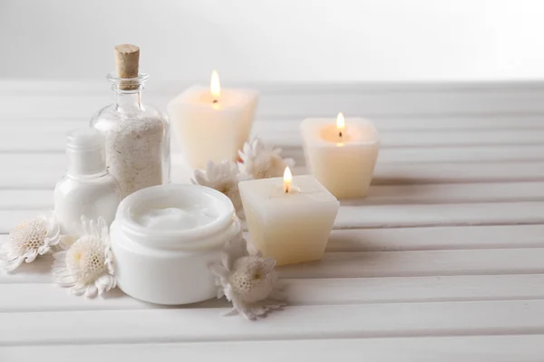 Spa setting on table — Stock Photo, Image