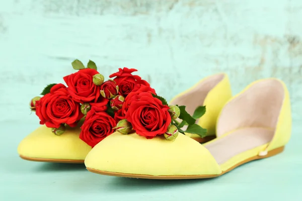 Zapatos de mujer hermosa —  Fotos de Stock
