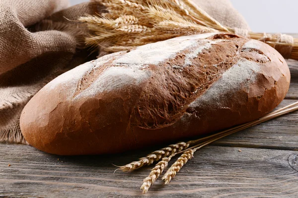 Fresh bread on table — Stock Photo, Image