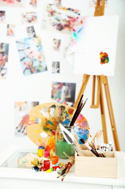 Profesyonel Sanat Atölyesi