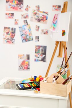 Profesyonel Sanat Atölyesi