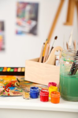 Profesyonel Sanat Atölyesi