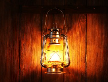 Kancaya asılı fener