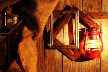 Kancaya asılı fener