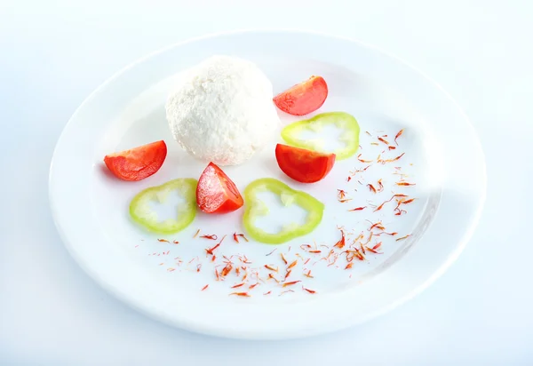 Requesón con verduras —  Fotos de Stock