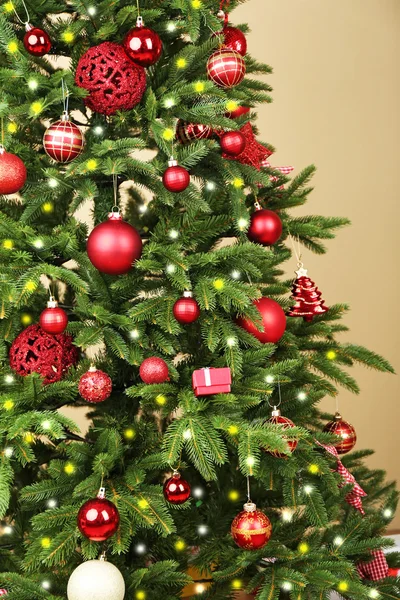 Decorated Christmas tree — Stock Photo, Image