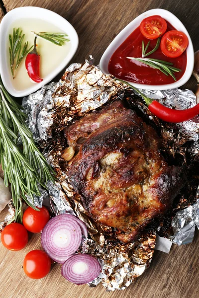 Pyszne mięso z grilla — Zdjęcie stockowe